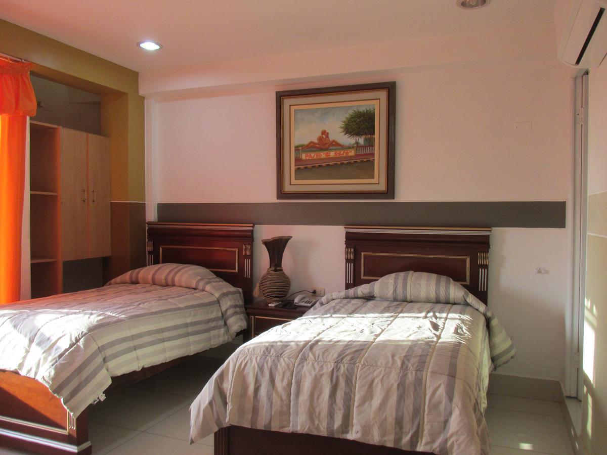Rizzo Plaza Hotel Tumbes Zewnętrze zdjęcie